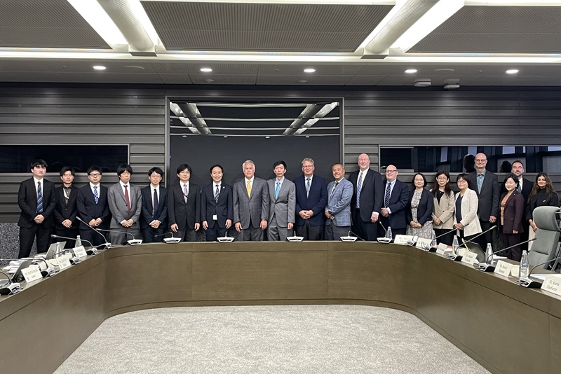 Photo - Group photo of the meeting participants