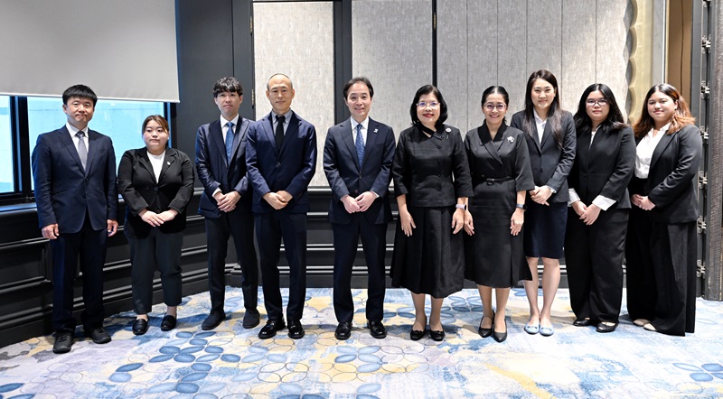 （画像）バイ会談参加者の集合写真