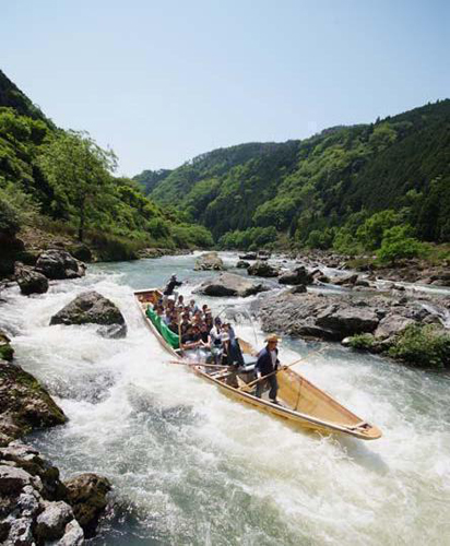 写真：保津川下り