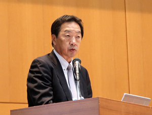 （写真03）「アジアにおけるビジネスと知財紛争」の講演